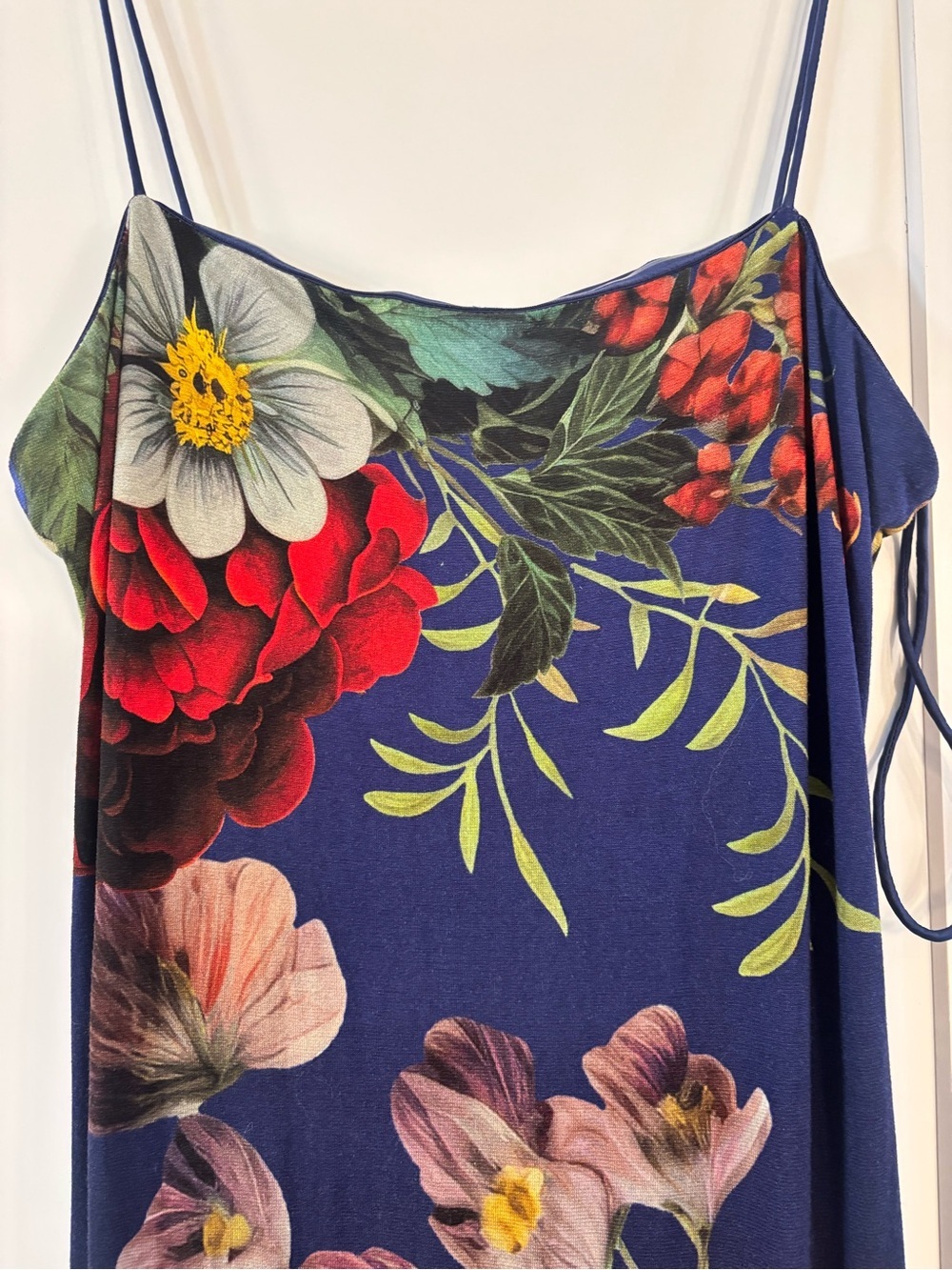 new Alice and Olivia Augusta maxi dress in magic garden gradient floral - Picture 9 of 12